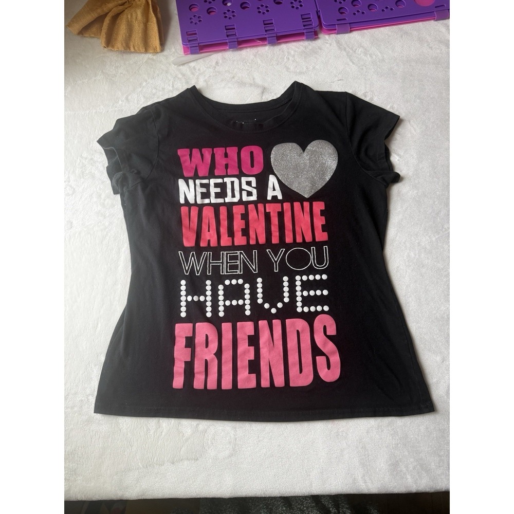 Ladies Black Glitter Heart Graphic Short Sleeve Crew Neck T-Shirt Valentine